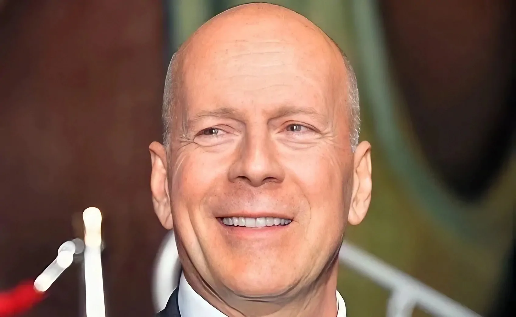 Bruce Willis Missing Tooth