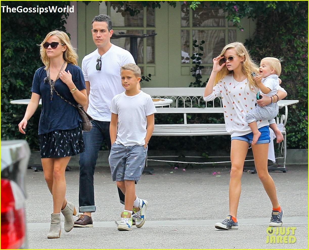 Does Reese Witherspoon Have Children With Jim Toth?
