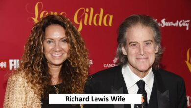 Richard Lewis Wife